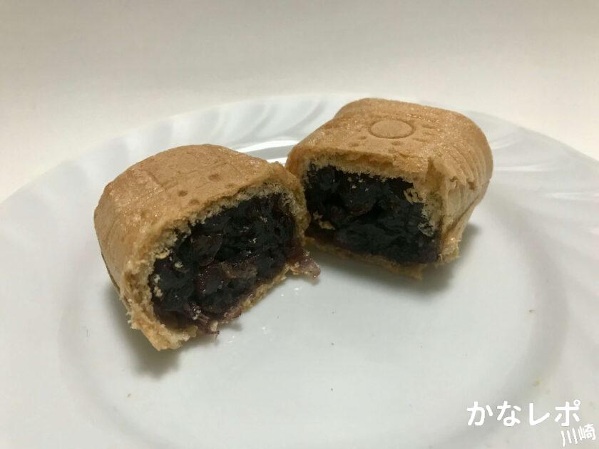 末広庵独自の製法で作った小豆を発酵させて炊く「あずき糀つぶ餡」がたっぷり